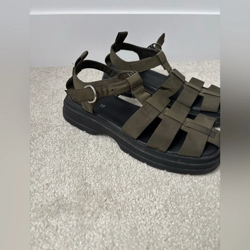 Zara Chunky Sport Sandals Olive Green Platform Size 39 Utility - Picture 4 of 9